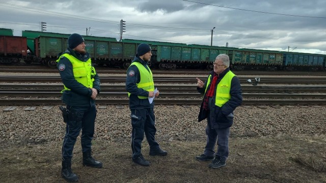 Ministrowie rolnictwa przeprowadzili inspekcję polsko-ukraińskich przejść granicznych. Z kolei w Krasiczynie z rolnikami spotkał się komisarz UE ds. rolnictwa J. Wojciechowski.