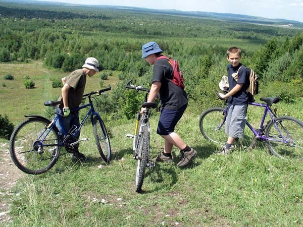 Błędów - atrakcyjna okolica, dobry dojazd