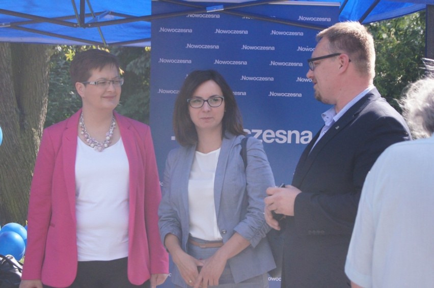 Radomsko: Nowoczesna razem z posłankami promuje Obywatelską...