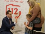 Premier podziękował 6-letniemu Rafałowi z Rybnika, który uratował mamę. Posłuchaj nagrania. Chłopiec zachował zimną krew WIDEO