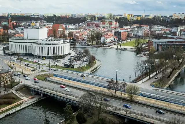 Bydgoszcz zbiera różne recenzje wśród użytkowników Reddita. "Pomimo swojej reputacji, Bydgoszcz jest popularnym kierunkiem turystów i osób podróżujących służbowo, znanym z pięknej architektury, terenów zielonych i wydarzeń kulturalnych" - czytamy w jednej z nich.