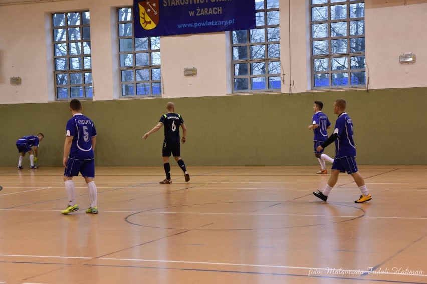 1. kolejka "Ligi Mistrzów" i "Pucharu Uefa" Żarskiej Ligi Futsalu [ZDJĘCIA]