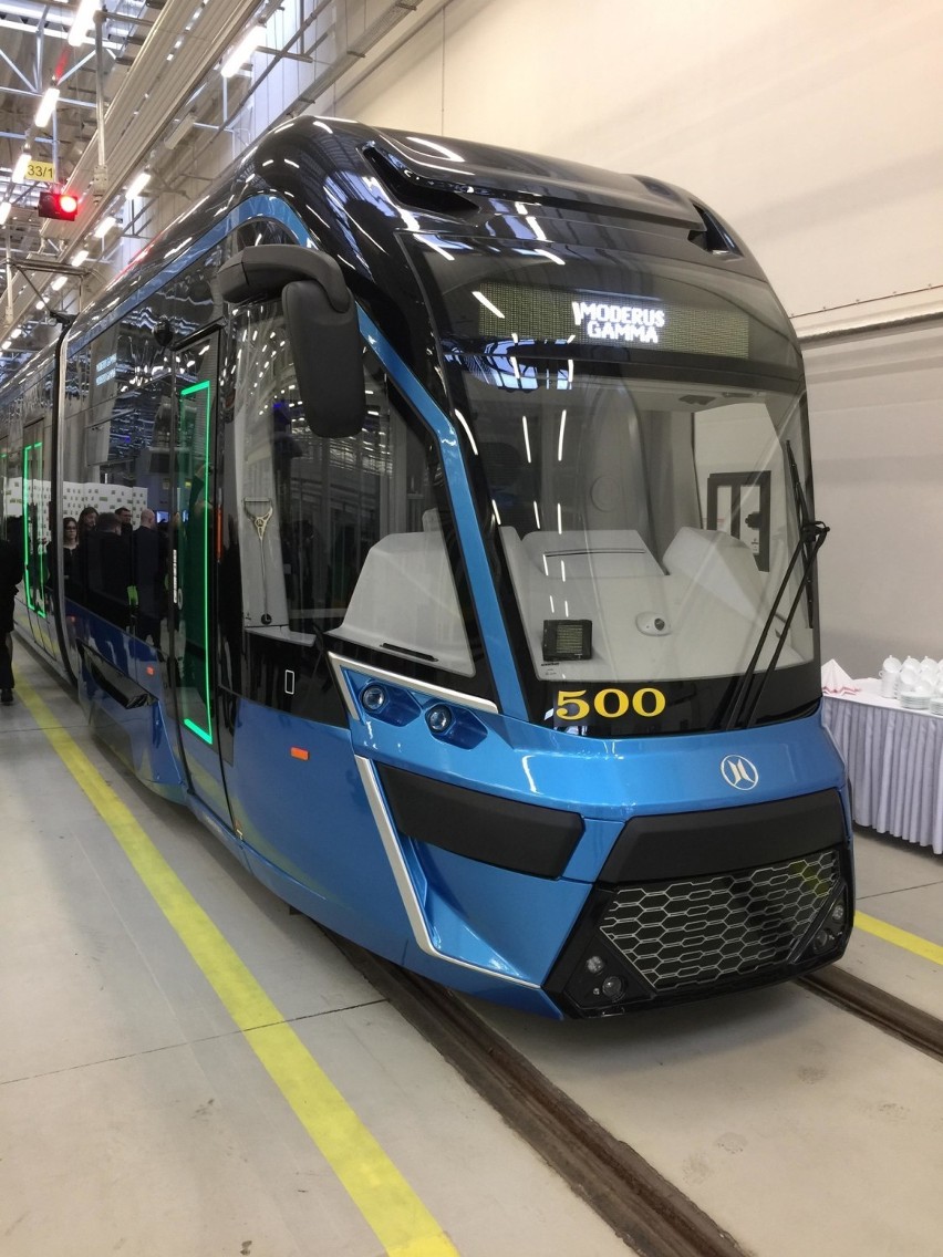 Modertrans podpisał umowę i dostarczy tramwaje do Poznania