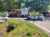 Zderzenie na skrzyżowaniu w Blanowicach. Jedna osoba zabrana do szpitala. ZDJĘCIA