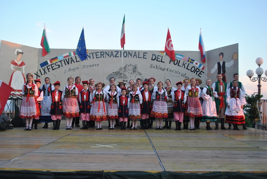 Zespół na Festiwalu Folkloru w Sant’ Angelo Romano