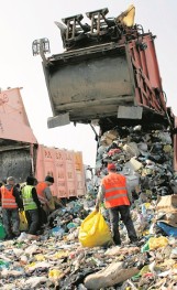 Bunt gmin w sprawie odbióru śmieci i wywozu na bielskie wysypisko