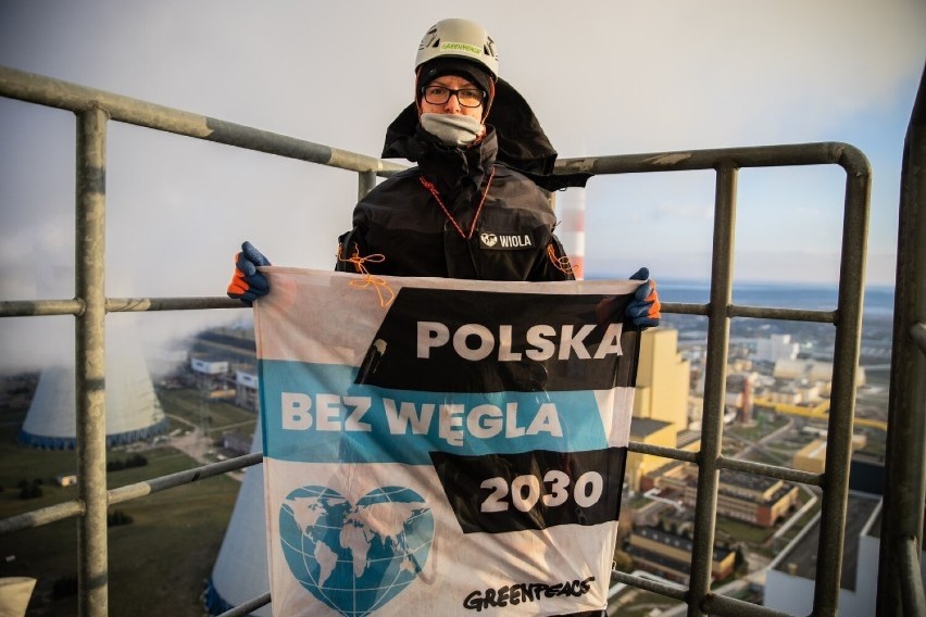 Fundacja Greenpeace pozwała do sądu PGE GIEK. Aktywiści...