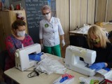 Środowiskowy Dom Samopomocy w Kruszwicy szyje maseczki [zdjęcia]