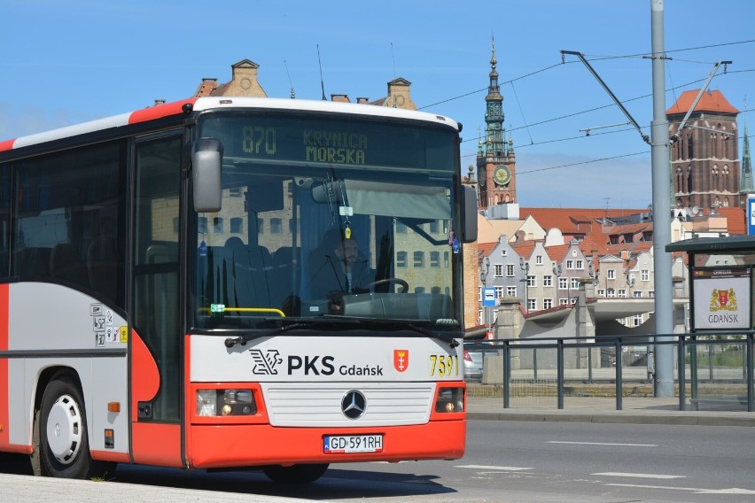 Nowe połączenie na wakacje. Pospieszny autobus z Gdańsk - Władysławowo - Jastrzębia Góra. - Omijamy korki - mówią w PKS Gdańsk. Jest taniej?