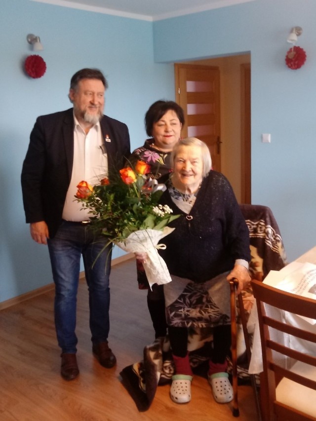 Tradycją w gminie Kowalewo Pomorskie są urodzinowe wizyty burmistrza u mieszkańców, którzy skończyli 90 lat i więcej