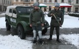 Nowy Sącz. Żołnierze na ulicach, ZOMO i koksowniki. Tak 12 lat temu przypomniano wprowadzenie stanu wojennego w 1981 roku [ZDJĘCIA]