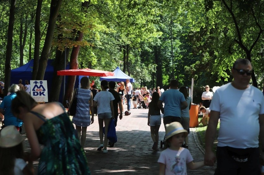 Całe rodziny na festynie w Parku Miejskim w Kielcach. Dzieciaki były zachwycone. Zobaczcie zdjęcia