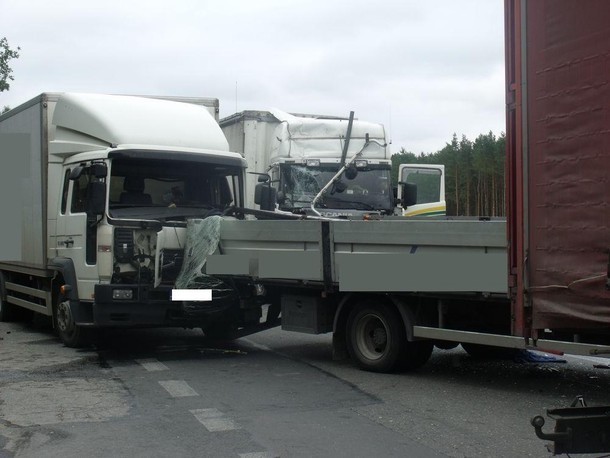 W lipcu tego roku w Kuczku doszło do podobnego wypadku. Zginął wtedy kierowca volvo