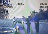 WSCHOWA. Niecodzienna akcja wschowskich policjantów. Eskortowali kobietę użądloną przez osę [ZDJĘCIA]