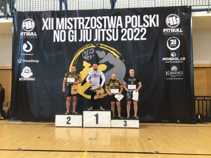 Kolejne dwa medale trafiły do Wągrowca. Zawodnicy Ju jitsu z Colosseum MMA Wągrowiec nie zwalniają tempa 