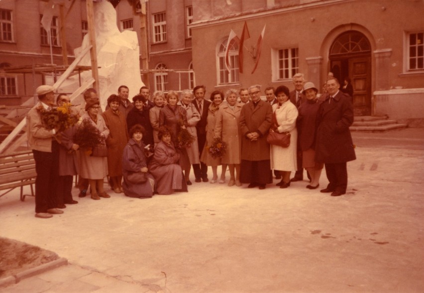 Zdjęcia archiwalne  z Archiwum Pracowni Dokumentacji Dziejów Miasta w Puławach.