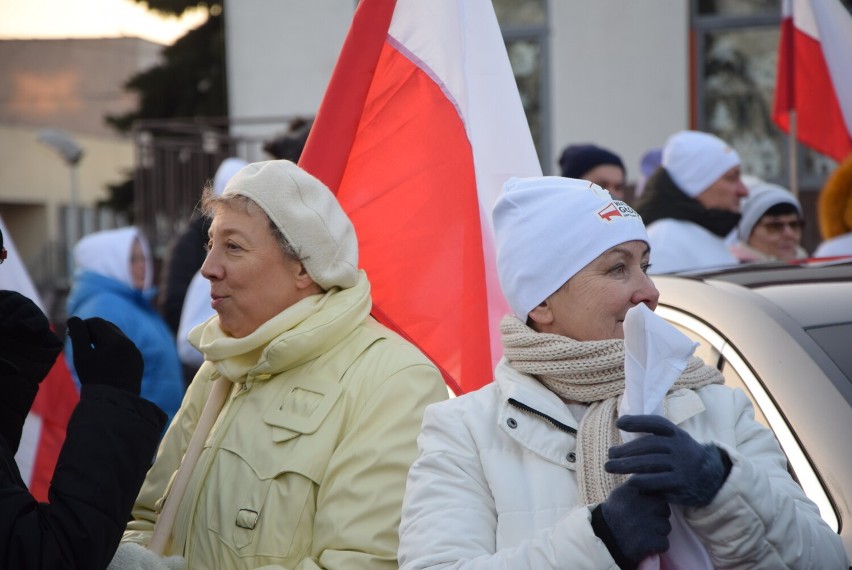 Manifestacja przeciwiników szczepień w Sieradzu