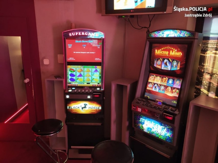 Nielegalny hazard w Jastrzębiu. Zabezpieczono automaty do...