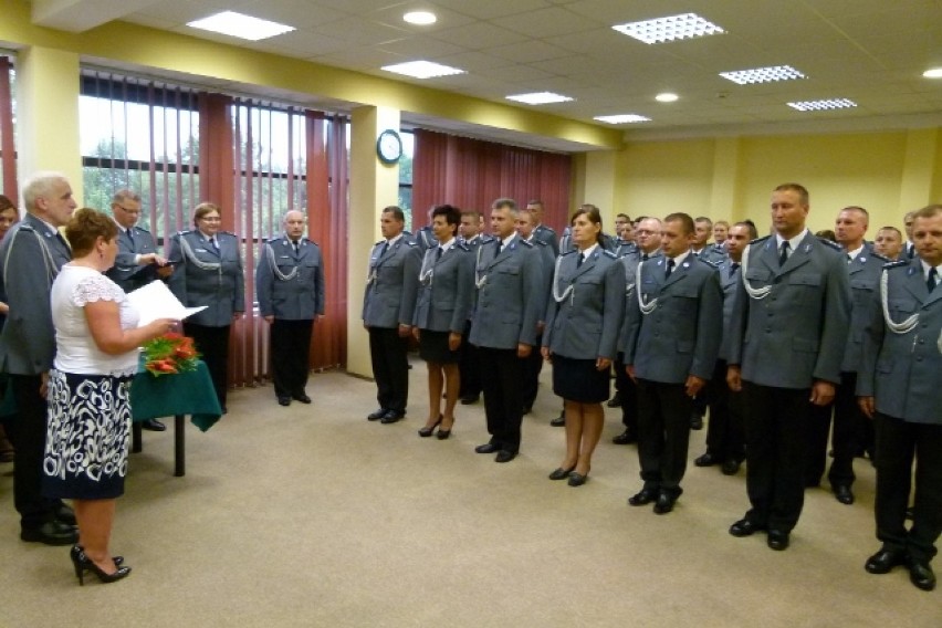 Świętowali tomaszowscy policjanci. Były medale i awanse