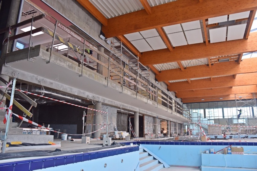 Nowy basen powstaje przy SP 51 na Jodłowej w Szczecinie. Jak idą prace? Kiedy obiekt będzie gotowy? 