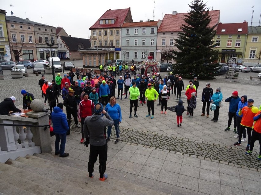 Bieg noworoczny Grodziskiego Klubu Biegacza   