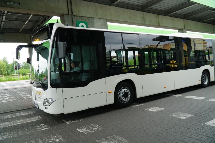 Hybrydowy mercedes przeszedł testy w MPK Poznań.

Kolejne...