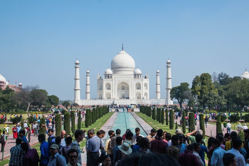 Tadź Mahal, Indie

Taj Mahal to jeden z najsłynniejszych...