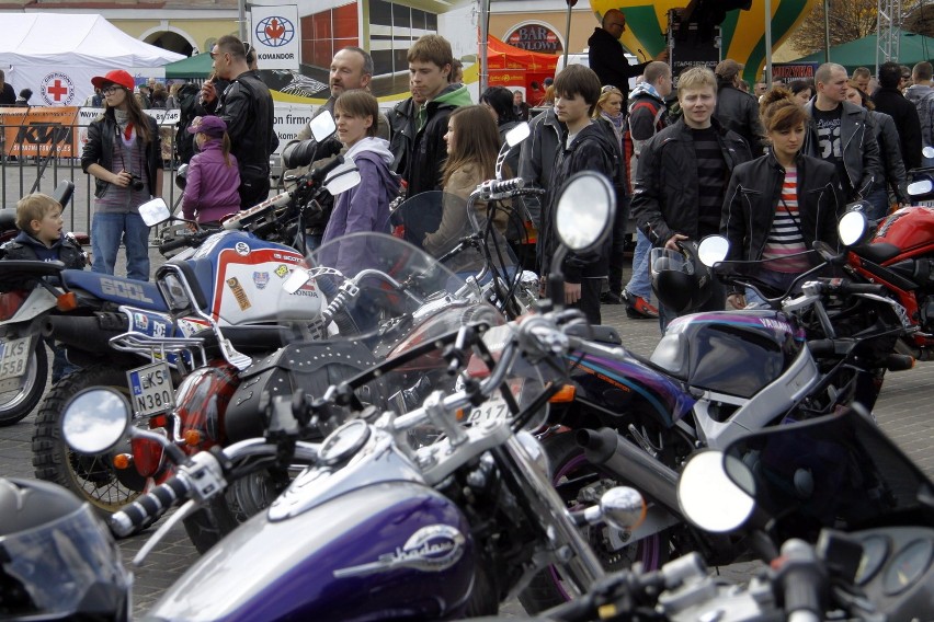 Motoserce 2011: Motocykliści oddali krew dla najmłodszych (ZDJECIA, WIDEO)