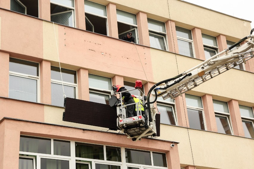 Wichura uszkodziła wyświetlacz na UM Łęczyca