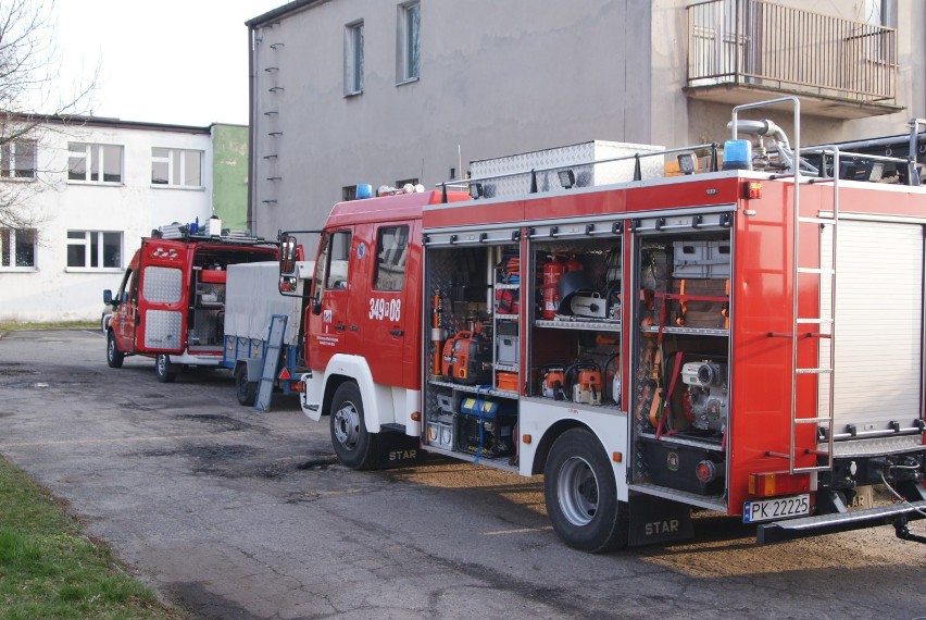 Szpital w Kaliszu wspólnie ze strażakami ćwiczy na wypadek...