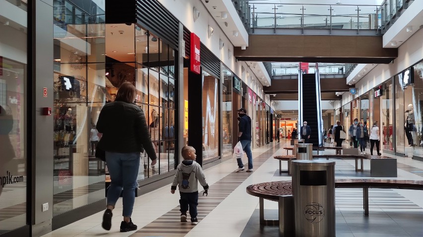 Piotrków, koronawirus: Galeria Focus Mall znów otwarta, ale...