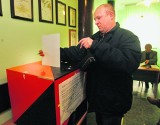 Legnica/Głogów: W hutach miedzi głosują czy strajkować