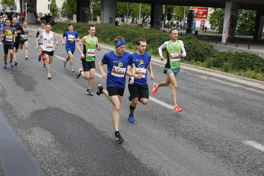 Bieg Konstytucji 3 Maja 2019, Warszawa. Tak 8000 biegaczy...