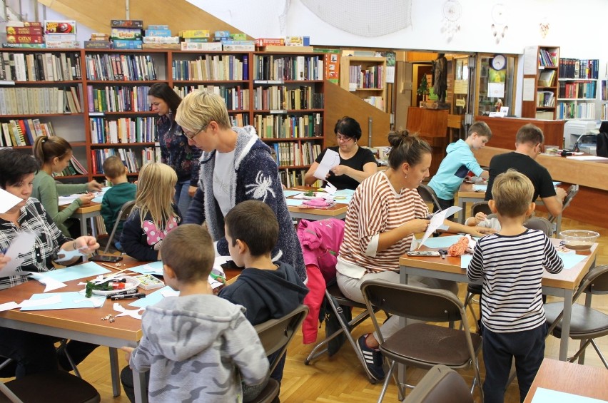 Książkowe inspiracje - warsztaty w międzyzdrojskiej Bibliotece. Relacja