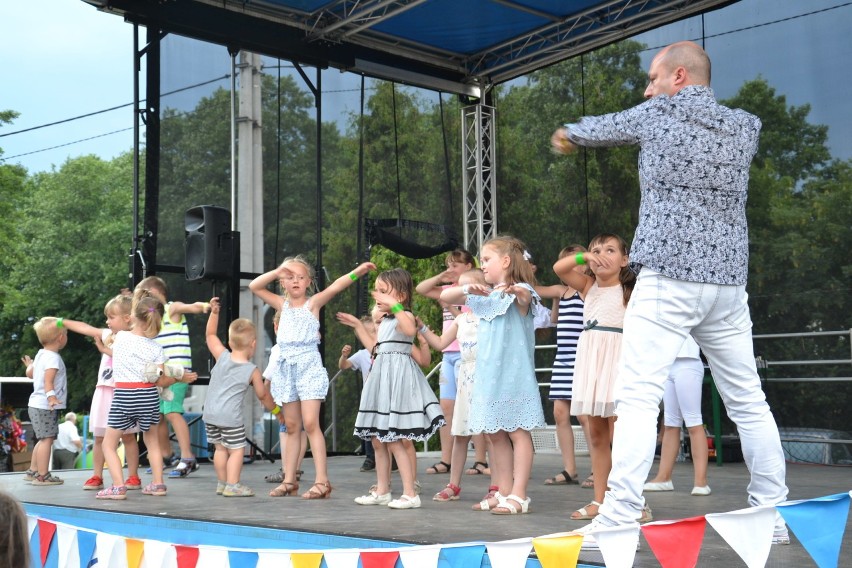 Festyn "Mama, Tata i Ja" w SP 16 w Wodzisławiu Śląskim na zakończenie roku szkolnego [ZDJĘCIA]