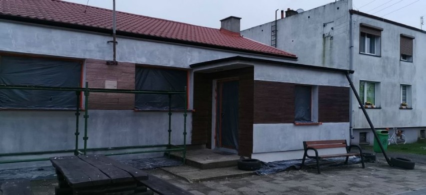 Gmina Czerniejewo: świetlica w Gębarzewie została odnowiona 