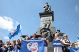 Pielęgniarki strajkują na krakowskim Rynku. Sprzeciwiały się warunkom pracy i niskim płacom