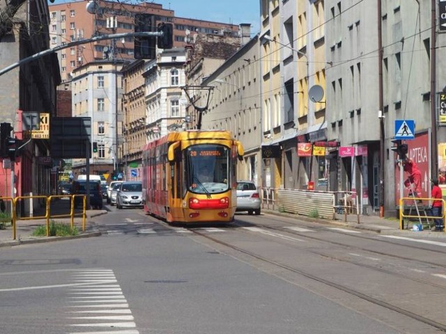 15 lipca o godzinie 10 rozpocznie się kolejny etap przebudowy ulicy Hajduckiej. Tym razem zostanie wyremontowane torowisko na skrzyżowaniu ulic  Cmentarnej i Kordeckiego.