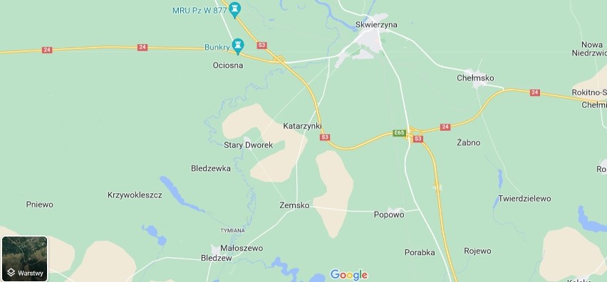 We wsi Stary Dworek w gminie Bledzew pali się poddasze w...