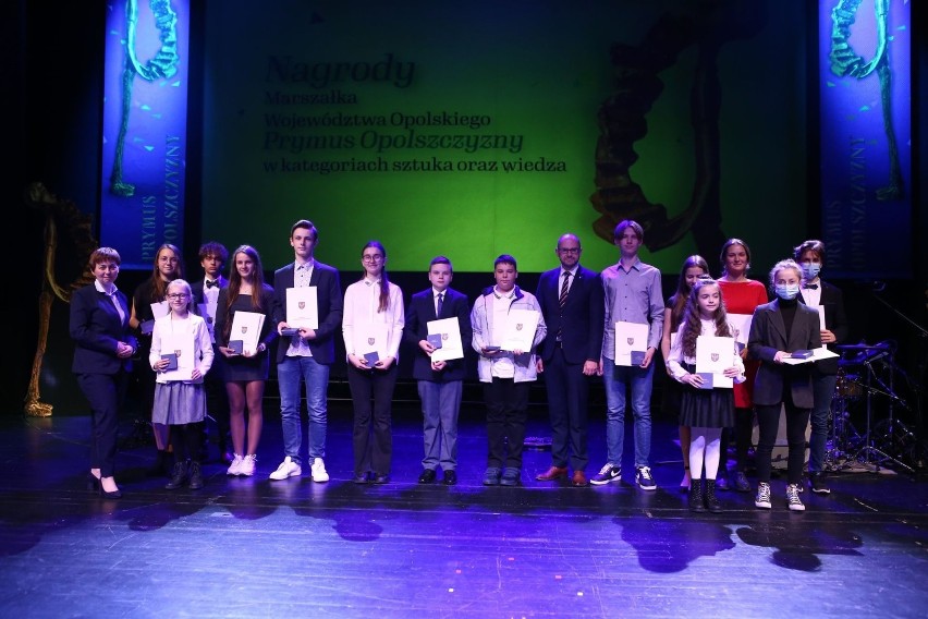 Regionalne Święto Edukacji w Opolu. Nagrody i stypendia dla uczniów, studentów, nauczycieli