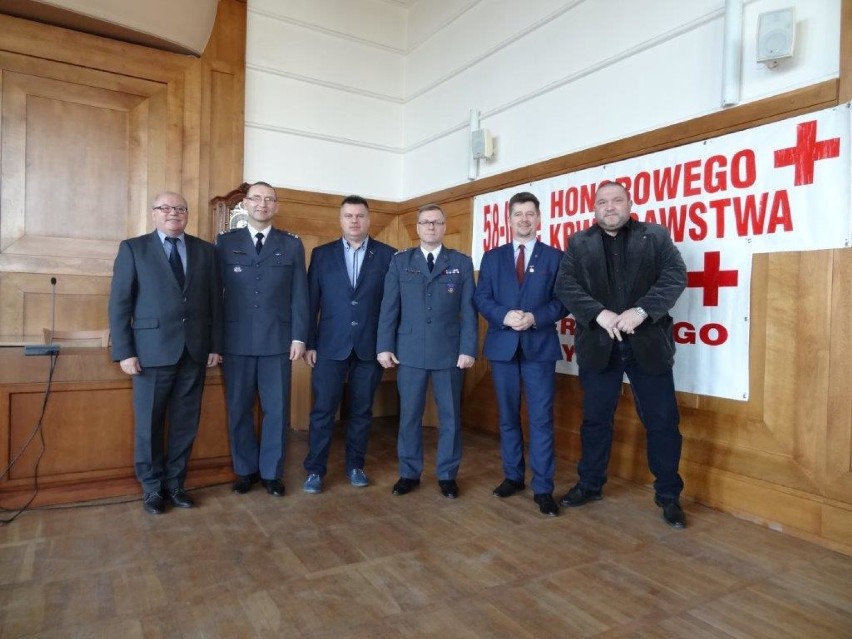 Honorowi krwiodawcy docenieni podczas rejonowej akademii w Malborku