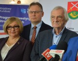 Wicemarszałek Ryszard Terlecki wizytował plac budowy najlepszej szkoły w powiecie limanowskim. Będzie "jedynką" listy PiS na Sądecczyźnie?