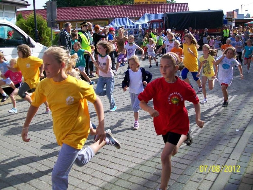 Reprezentacja gminy Budzyń powitała lato na biegach w Jarosławcu [FOTO]