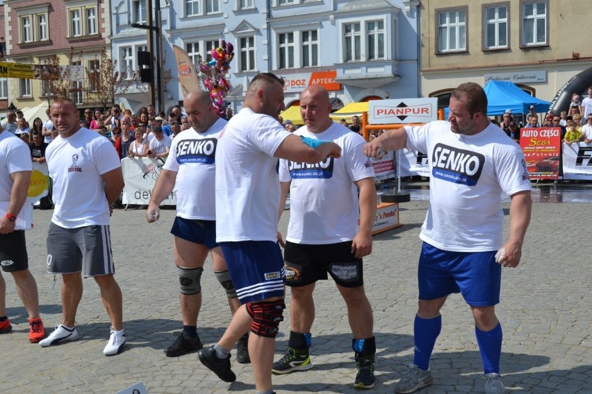 Maciej Hirsz wygrał Puchar Polski Strongman w Kartuzach. Na...