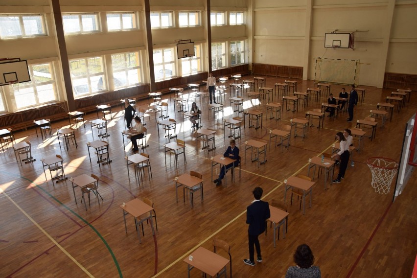 Egzamin ósmoklasistów 2019 w Szkole Podstawowej nr 5 w Łasku [zdjęcia]