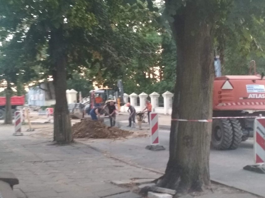 Postęp prac rewitalizacji starego miasta w Pniewach
