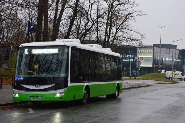 Autobusy elektryczne w Nysie już kursują. Historyczny dzień ekologicznej linii.