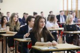Egzamin gimnazjalny 2016: Język angielski i język niemiecki [PYTANIA, ARKUSZE]
