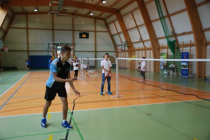 Turniej badmintona w Kotli [ZDJĘCIA]