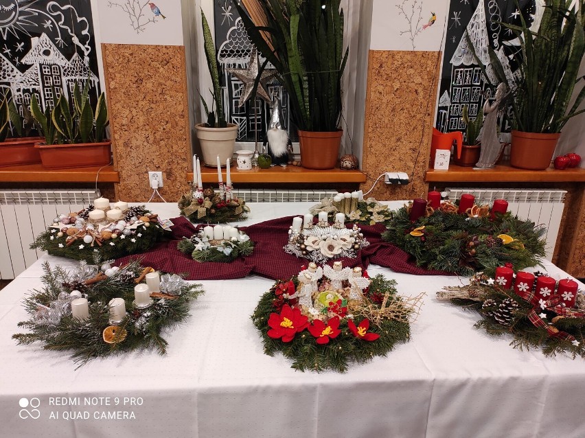 Piękne wieńce na świąteczny stół w konkursie MGOK Woźniki